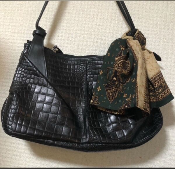 バック クロコ型押し