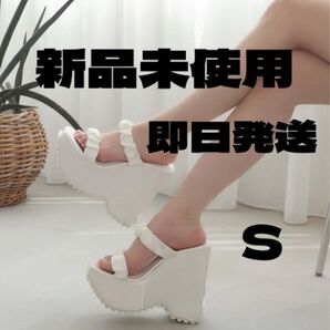 Darich★新品サテンプラットフォームサンダル【S】