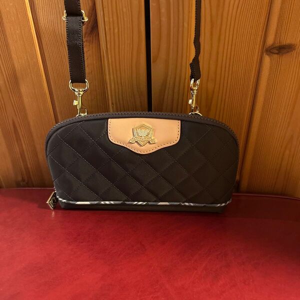 新品未使用〈kinloch Anderson〉ショルダーバッグ 〈ポシェット〉ブラウン