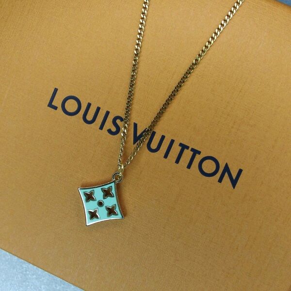 ルイヴィトン LOUISVUITTON (正規品) ロンバス型フラワーチャーム&ネックレスチェーン(社外品)