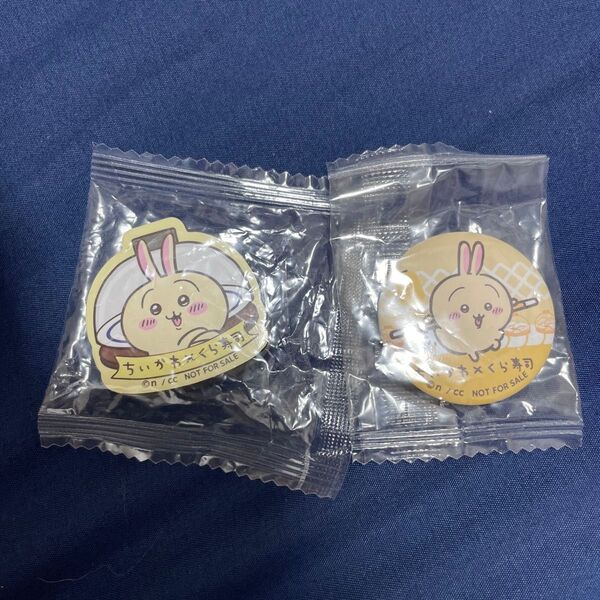 ちいかわ くら寿司 うさぎ 缶バッジ マグネット あのこ マグネット