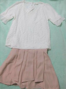 ★未使用 新品 服 M 夏 春 かわいい 学生 モデル OL ファッション 女性 女子 通勤 レース トップス 衣類 洋服 パフスリーブ スカート