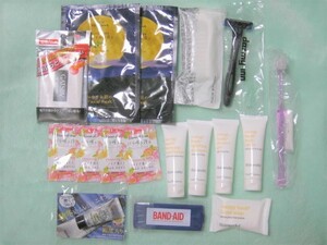 * unused new goods extra attaching cosmetics set thisworks energy bank travel make-up health care cosme skin care Kao sunscreen 