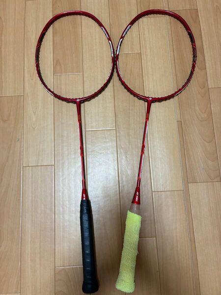 ヨネックスバドミントンラケット DUORA 7 3UG5 2本セット売り