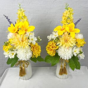 イエロー×ホワイト系の造花仏花♪お墓用2本セット・彩りのお供え花★タッセル付