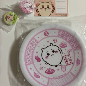 値下げ!ちいかわ×くら寿司 コラボグッズ お皿一枚と缶バッジ2個セット 未使用