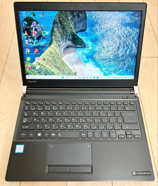 ほぼ未使用品 ダイナブック Corei5 8GB SSD Office2024 Windows11 新品バッテリー