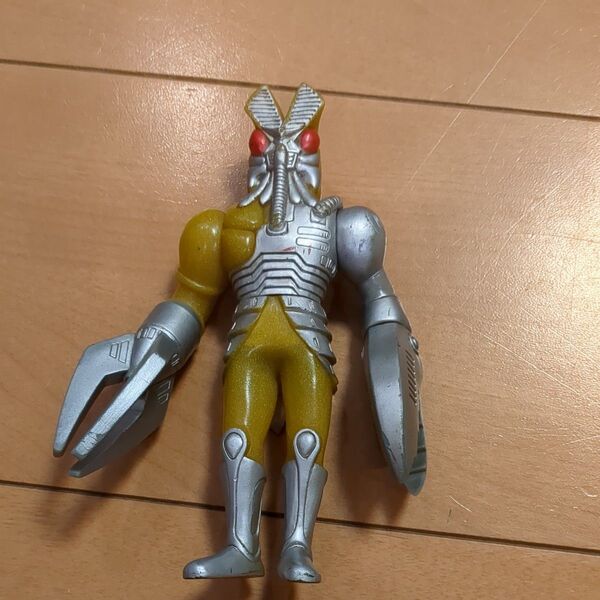 ウルトラ怪獣シリーズ バルタン星人 ソフビ