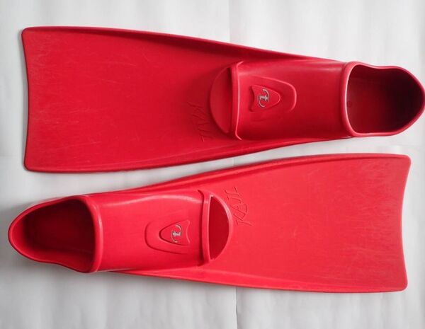 TUSA KAIL フルフットラバーフィン FF-16(サイズ:XL,カラー:Red)中古品