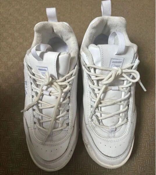 FILA 白 シューズ 厚底 スニーカー フィラ