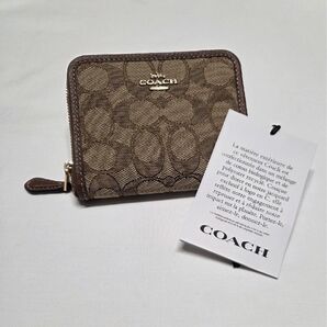 ★新品★ COACH コーチ ミニ財布 ジップ カードケース 二つ折り財布 ブラウン ¥40,700→¥10,000