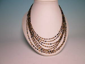 * beads & glass. 8 ream dressy . necklace 