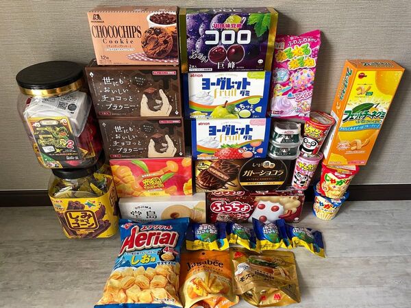 お菓子まとめ売り【B】 お菓子詰め合わせセット コロロ/しみチョココーン/ヤッターマン/堂島ロール/ぷっちょコーラなど