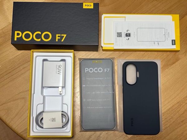 Xiaomi POCO F7 ホワイト 12GB/512GB ROM 国内版 超美品 ケース付き SIMフリー スマートフォン
