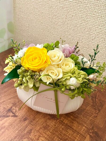 **..happy day.*°..ナチュラルアレンジ プリザーブドフラワー お花の贈り物