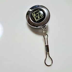 ピンオンリール