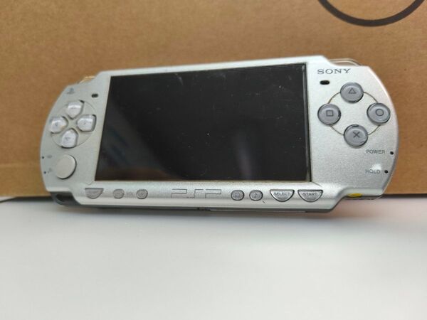 SONY PSP-2000 シルバー 本体002