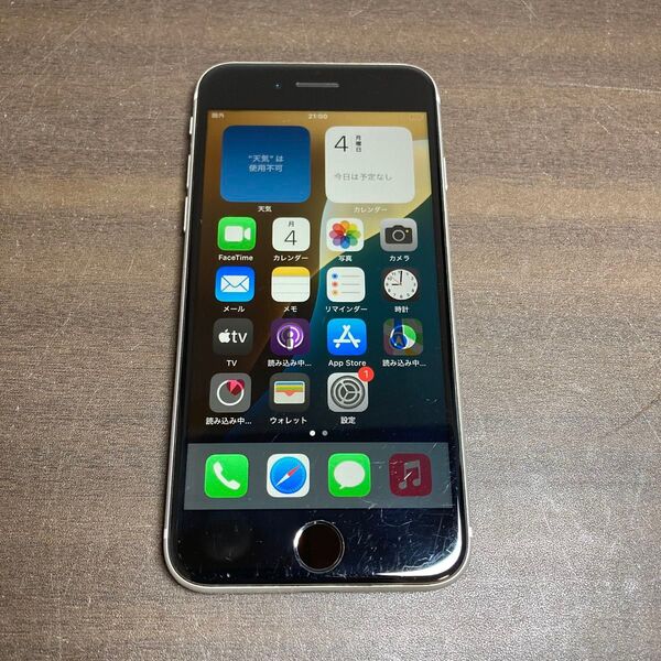16897 iPhoneSE2 64GB ホワイト SIMフリー ジャンク品 ※本体のみ