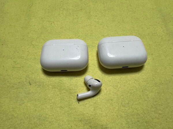 AirPods Pro ケース2個セット、右耳イヤホン1個 ジャンク品