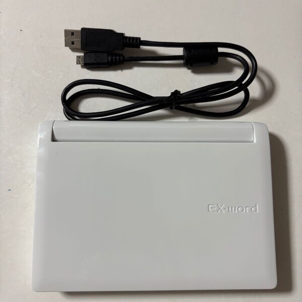 CASIO Ex-word 電子辞書 韓国語モデルXD-B7600専用ケース付き