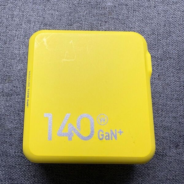 AOHi 140W GaN充電器