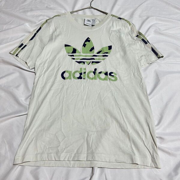 アディダス オリジナルストレフォイル 迷彩 半袖Tシャツ カットソー M コットン カモフラ a2570