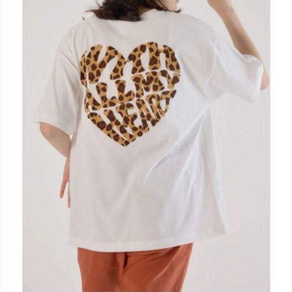 新作 RODEO CROWNS WIDE BOWL Heart Leopard Tシャツ