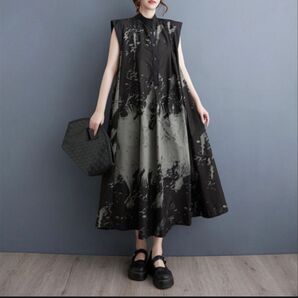 モード系アートプリント ノースリーブワンピース/フリーサイズ/ブラック×グレー