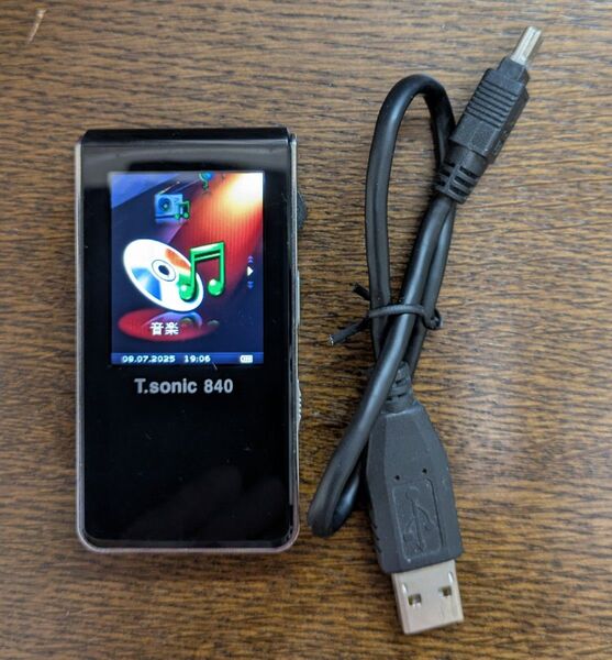 【即決・送料無料】 Transcend製 mp3プレーヤー MP840 (T.sonic 840)
