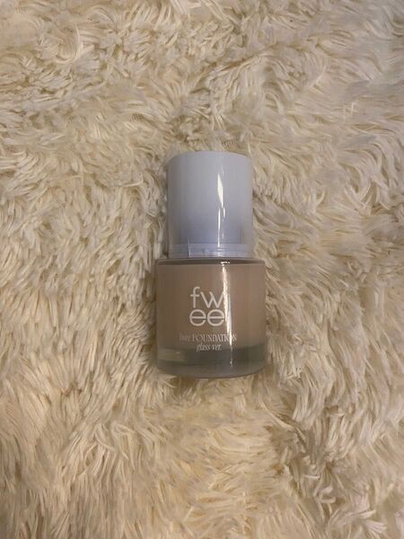 fwee フィー ファンデーションガラス 01 フェアガラス 本体 30ml