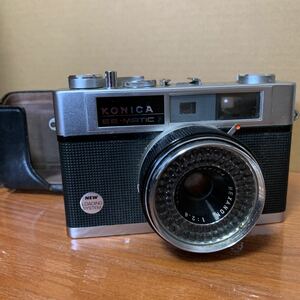 Konica EE -Matic Deluxe Conconica Lange Finder Film Camera не подтверждена 311