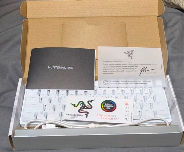 Razer Huntsman MiNi 60%ゲーミングキーボード 日本語配列 赤軸