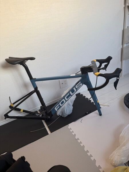 IZALCO MAX DISC 9 2020年モデルフレームハンドルセット