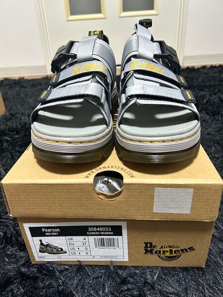 Dr.Martens(サンダル)
