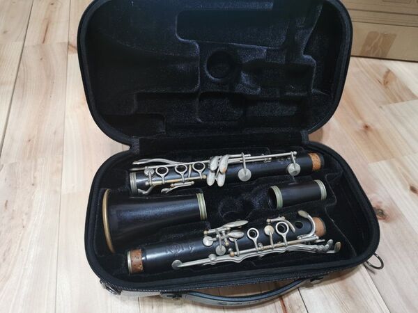 selmer 9 クラリネット 音は出ますがジャンクで!