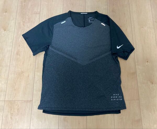 NIKE ナイキ DRY-FIT ドライフィット 半袖Tシャツ Mサイズ ランニング マラソン 超美品 廃盤
