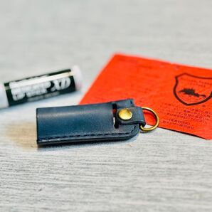 栃木レザーリップケース ネイビー青色 ヌメ革本革レザークラフト メンソレータム