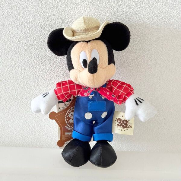 東京ディズニーランド 33周年 ウエスタン 農夫 ミッキーマウス ぬいぐるみバッジ ぬいば