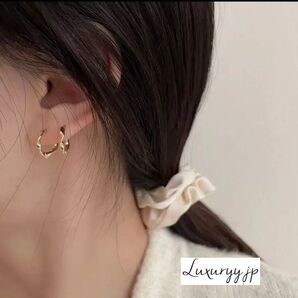 高品質 純銀 シルバー925 ツイストウェーブ フープ ピアス 大人かわいい