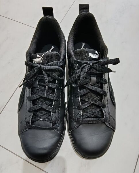 PUMA スニーカー ブラック 27cm