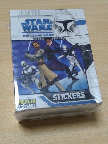 TOPPS　スターウォーズ　THE CLONE WARS　未開封　ステッカー１箱