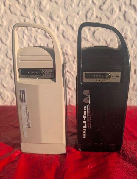 ヤマハ 電動アシスト自転車用バッテリー 動作品 2個セット X54−02 X56-22 YAMAHA ブリヂストン 電動 自転車