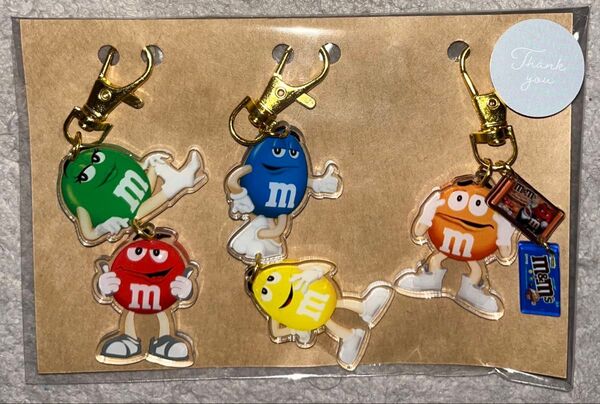 エムアンドエムズ アクリルキーホルダーセット
