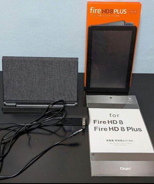 fire hd8 plus 第10世代 64GB 純正充電スタンド付き