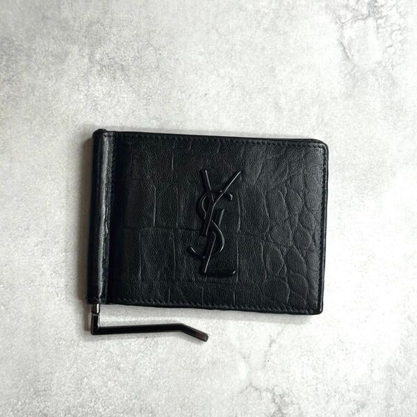 YSL サンローラン / カサンドラビルクリップウォレット マネークリップ 二つ折り財布 クロコ型押しレザー ブラック