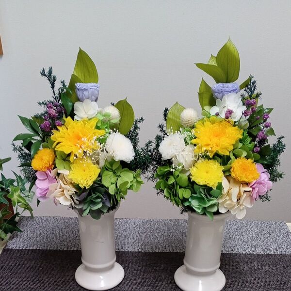 プリザーブドフラワー仏花 一対 イエロー系 お盆お供え花 お仏壇用 花器一体型