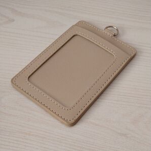 IDカードホルダー ベージュ