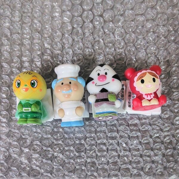 それいけ!アンパンマン キャラクターマスコット 4点セット すくい人形 メロンパンナ ジャムおじさん おむすびまん 赤ちゃんマン