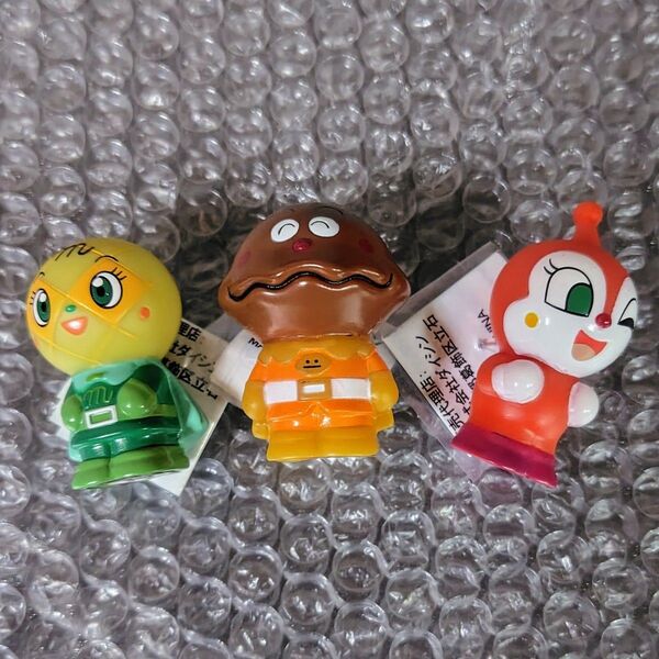 それいけ!アンパンマン キャラクターマスコット 3点セット すくい人形 メロンパンナ カレーパンマン ドキンちゃん