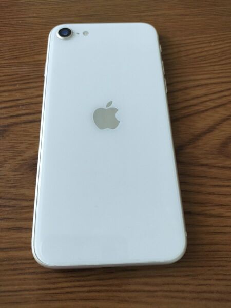 【美品】Apple iPhone SE 第3世代 64GB スターライト MMYD3J/A SIMフリー